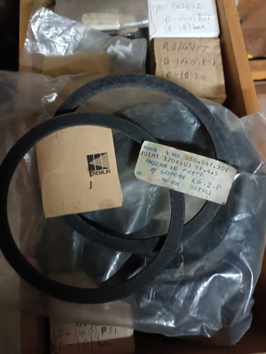 Material - ar comprimido e pintura industrial