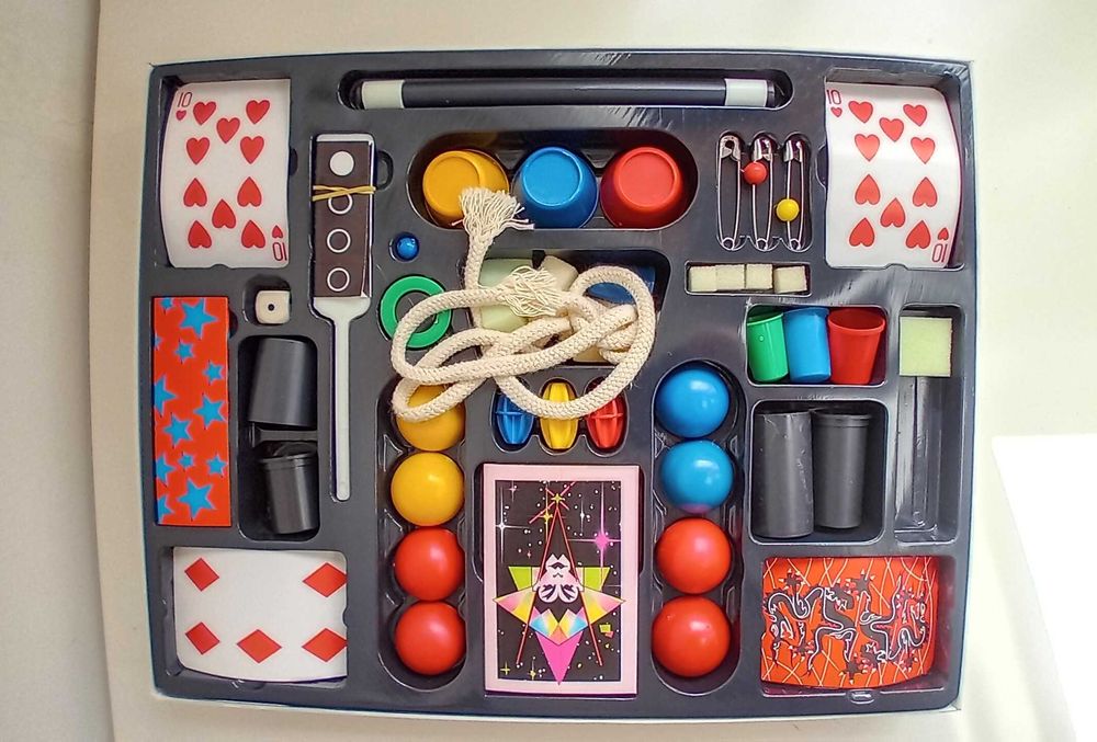 Jogo de Magia, com 125 truques