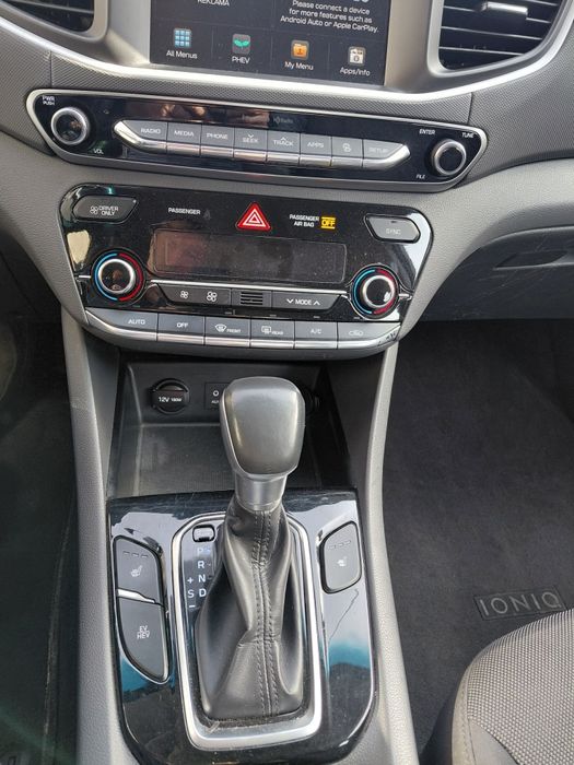 Ионик заряжаемый гибрид продам