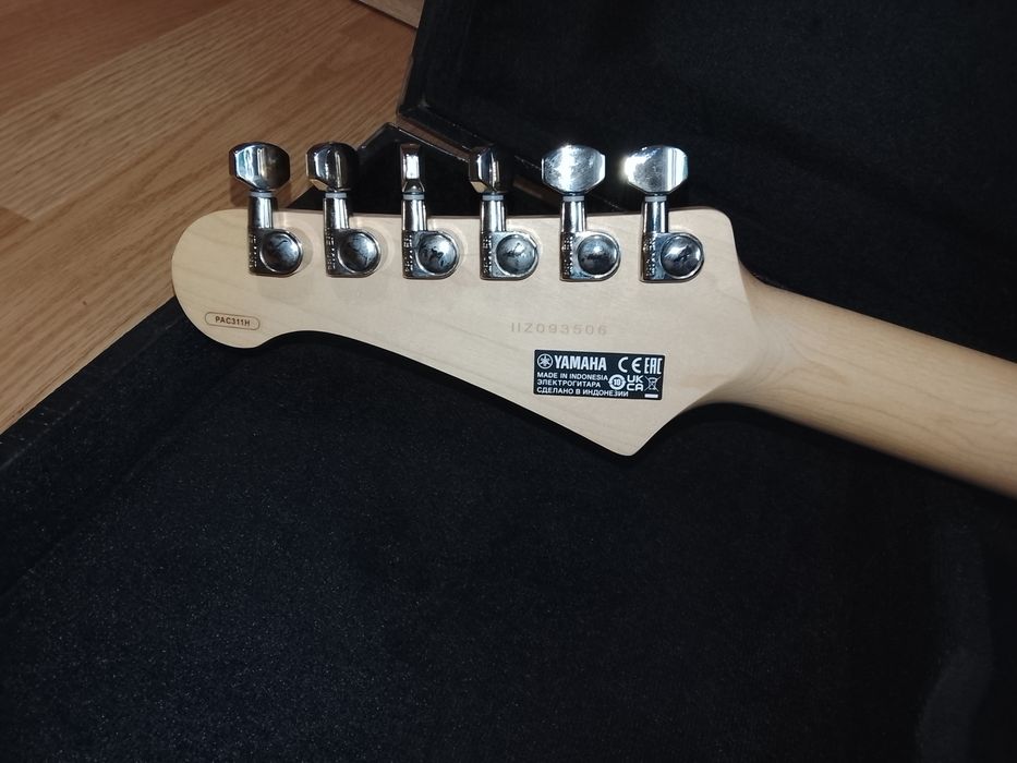 Yamaha Pacyfica 311 H