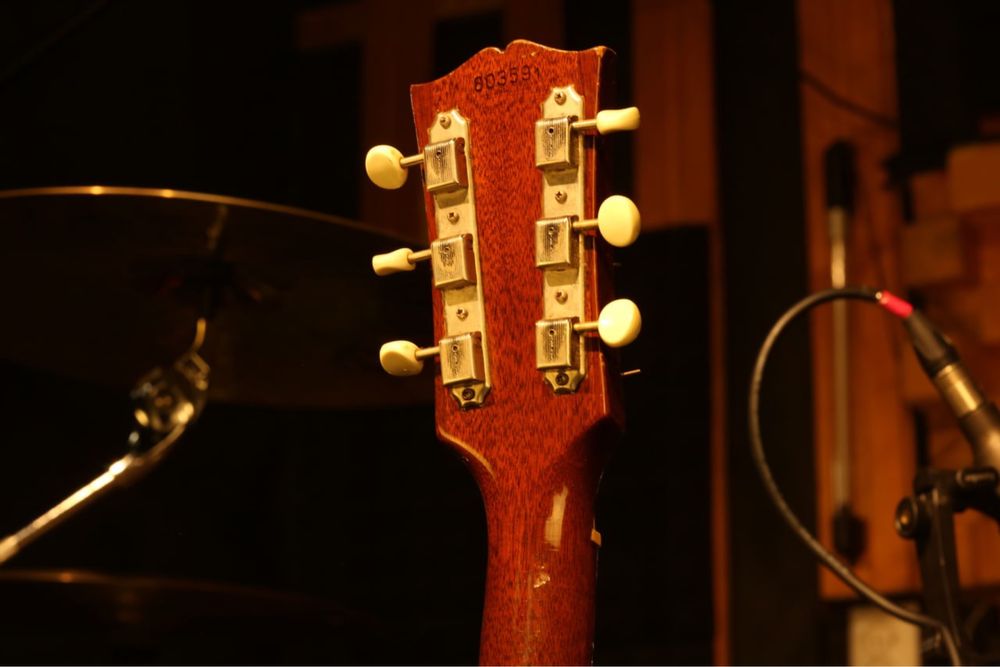 Gibson LG-1 1966 vintage