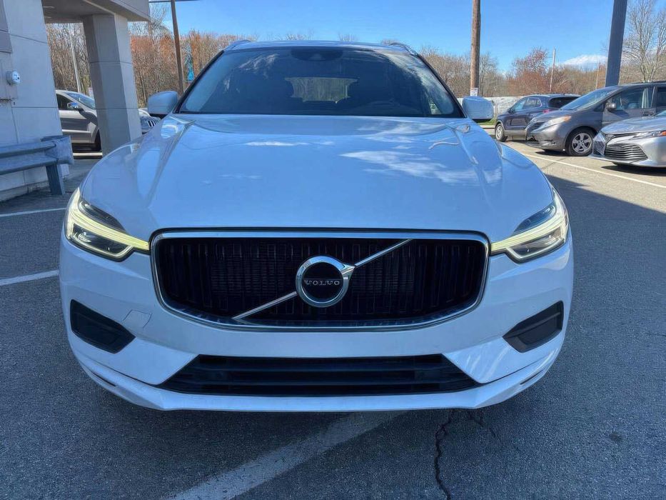Volvo XC60 T6 Momentum      2019