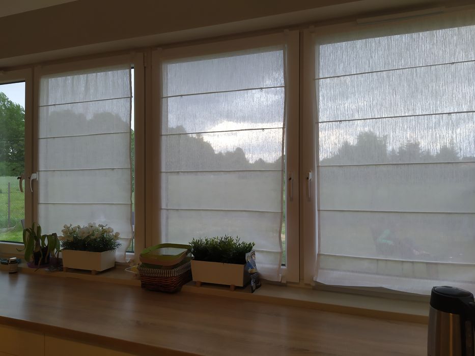 Biała roleta firankowa / firanki, rolety wewnętrzne