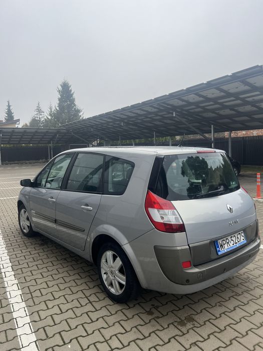 Renault Grande Scenik 2.0 V16 7 osob Manual Benzyna