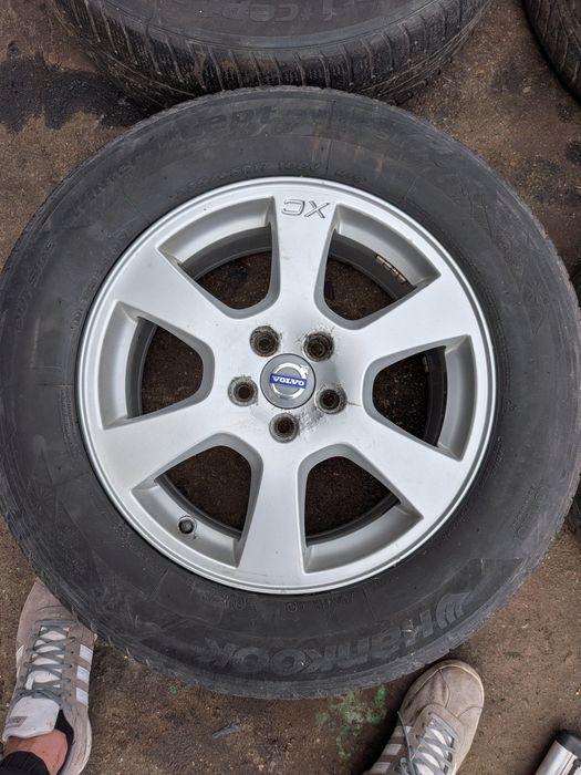 Титани Volvo xc60 xc70 r17 диски Volvo легкосплавні