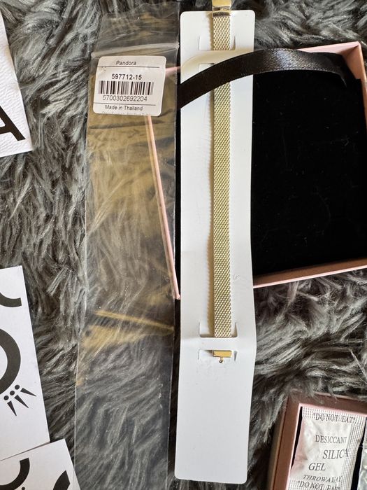 Pandora Браслет із сяючим паве 593008C01, Браслет з серцем 569285C00