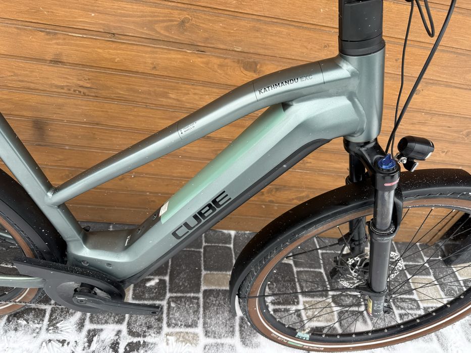Електровелосипед Cube Kathmandu