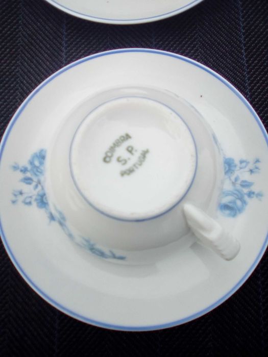 Lote de chávenas de chá SP Coimbra