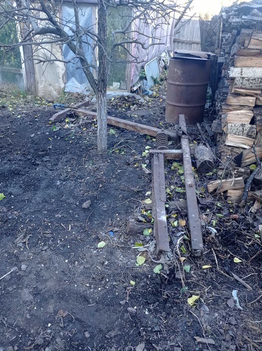 Ручний колун для дров