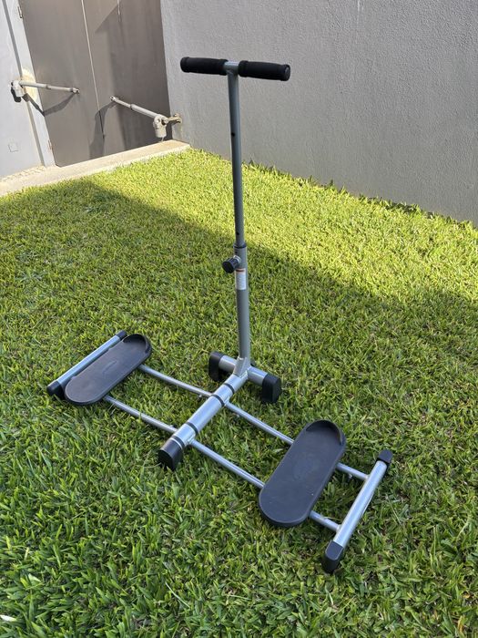 Exercitador de Pernas - Leg Magic