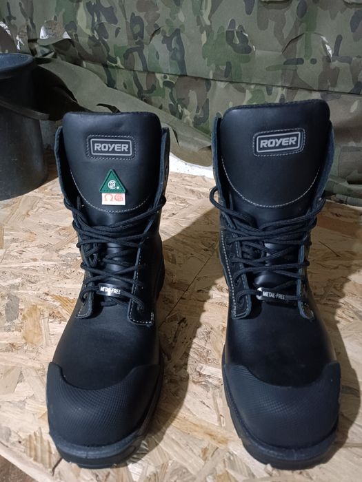 Royer модели 5700GT.