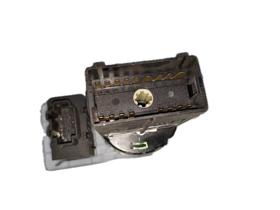 Botão / interruptor de luzes SKODA Fabia I Hatchback (6Y2)