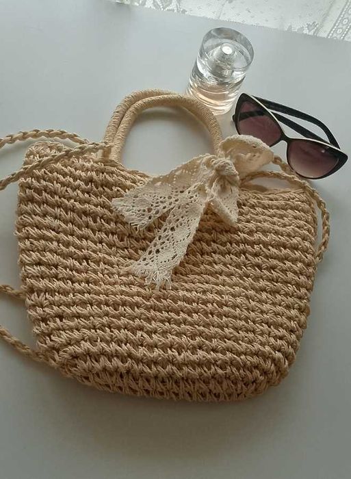 Сумка из натуральной соломки, очки Chanel,, Босоножки натуральна шкіра