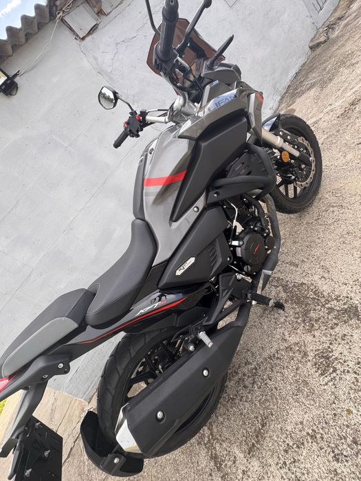 Продам мотоцикл Lifan KPT250