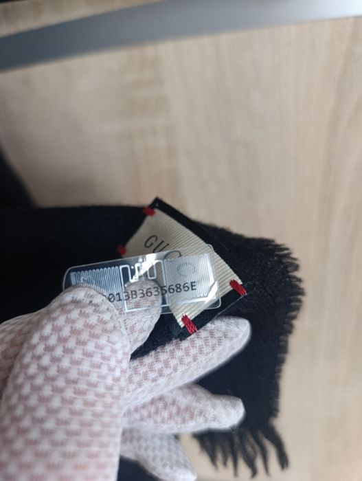 Шарф вовняний gucci