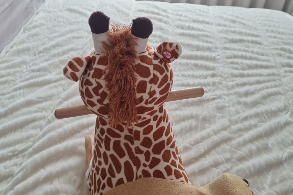 Girafa baloiço com música