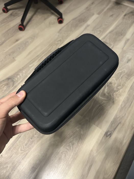 Nintendo Switch V2 - pełny zestaw + etui