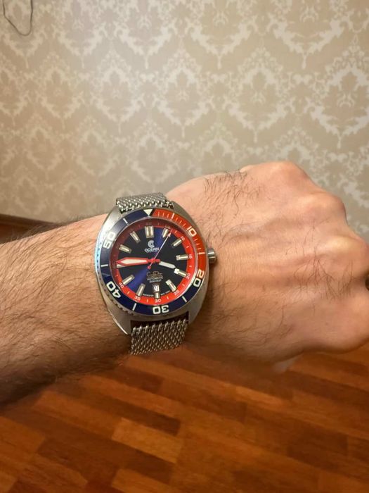 Часы  Ocean Crawler Core Diver