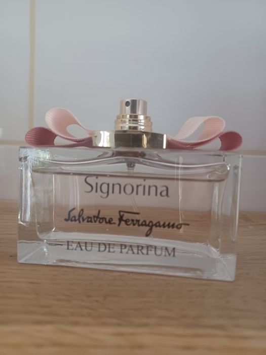Perfumy damskie Signorina Salvatore Ferragamo 100ml oryginalne