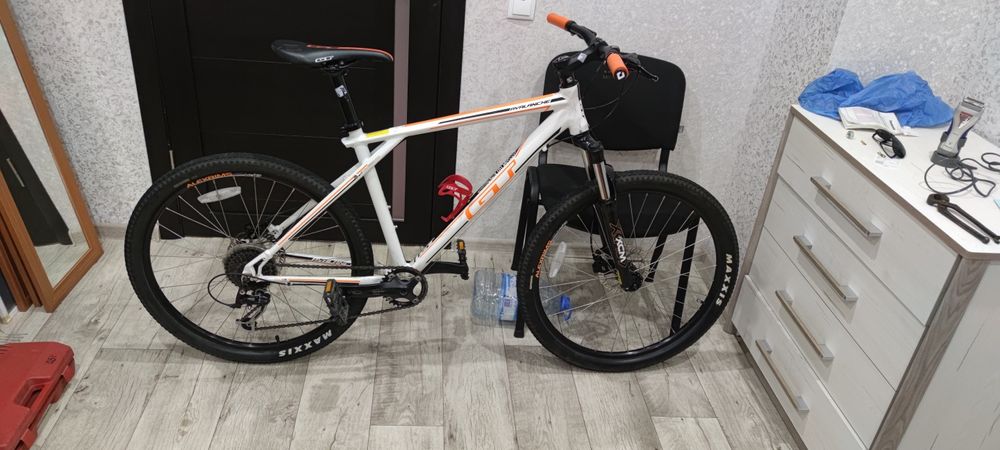Продам велосипед Gt avalanche 3.0