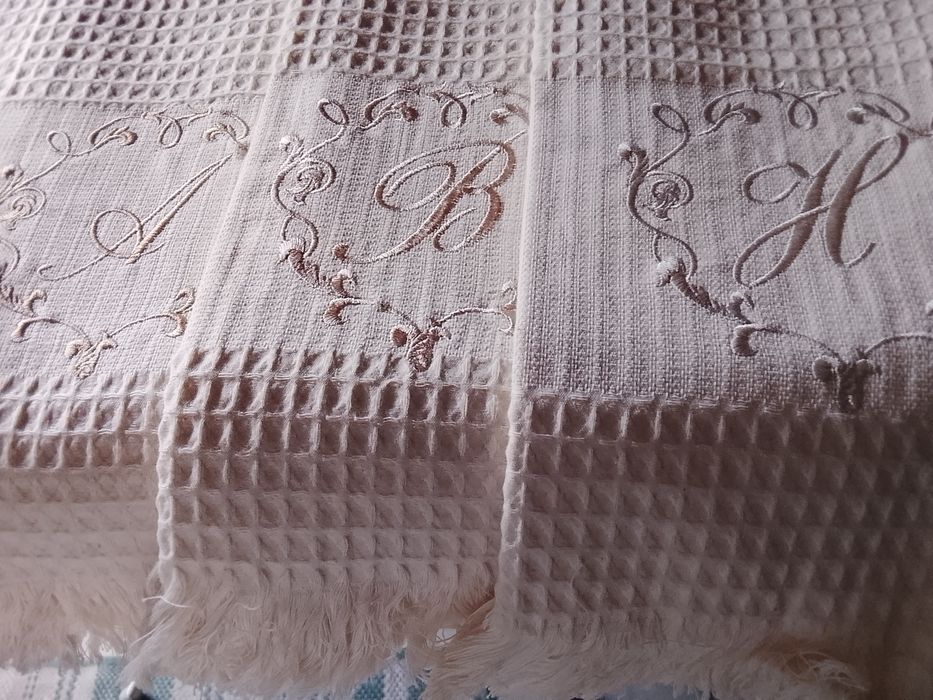 Têxteis, toalhas de rosto ou só para decoração da sala de banho