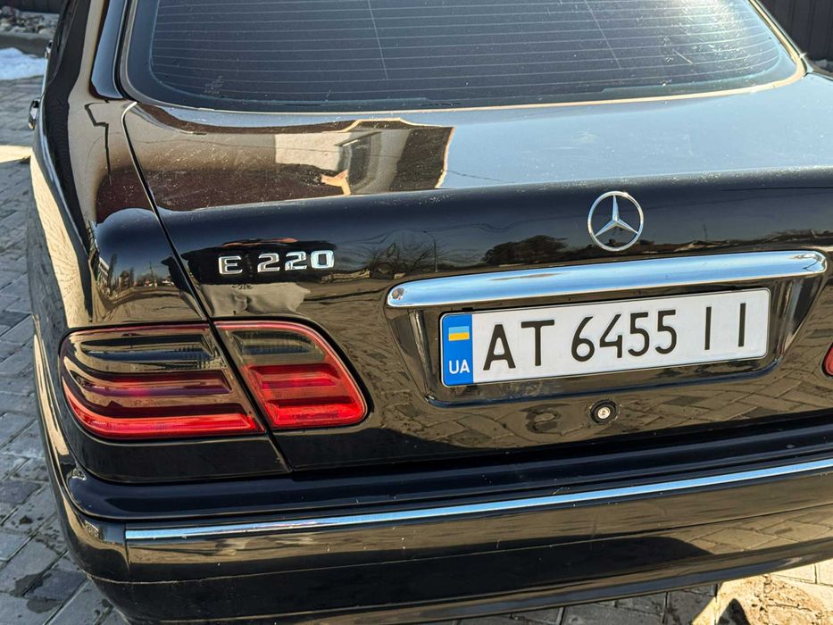 Mercedes Benz E-class W210 220CDI автомат