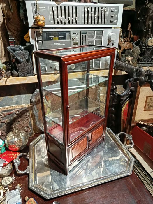 Armário Vitrine Miniatura Pau-Rosa 49cm