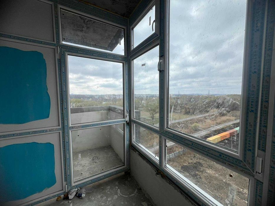 1к з можливістю перепланувати в 2к, ВИГЛЯД НА РІЧКУ! переуступка!