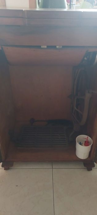 Máquina de costura Singer