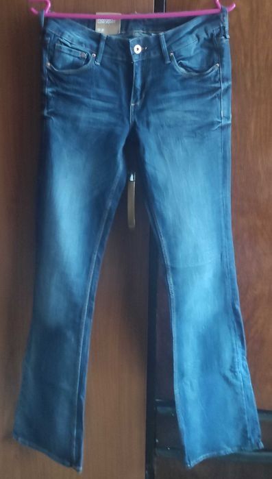 Брюки джинсовые женские DENIM

150 грн.