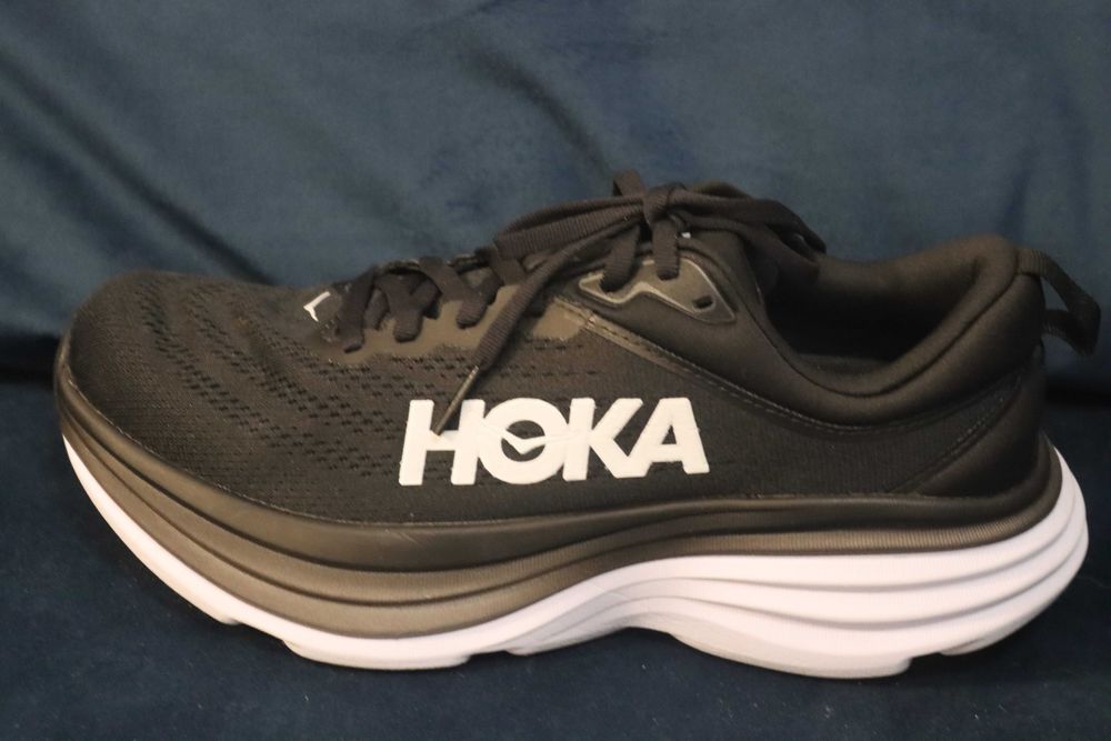 Novos Hoka Bondi 8