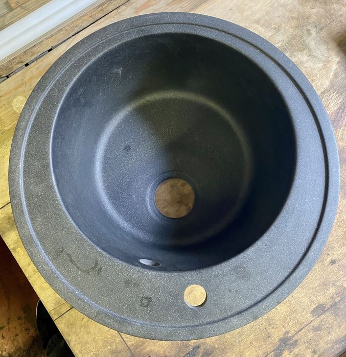 Гранітна кухонна мийка SOLID Pony Чорний