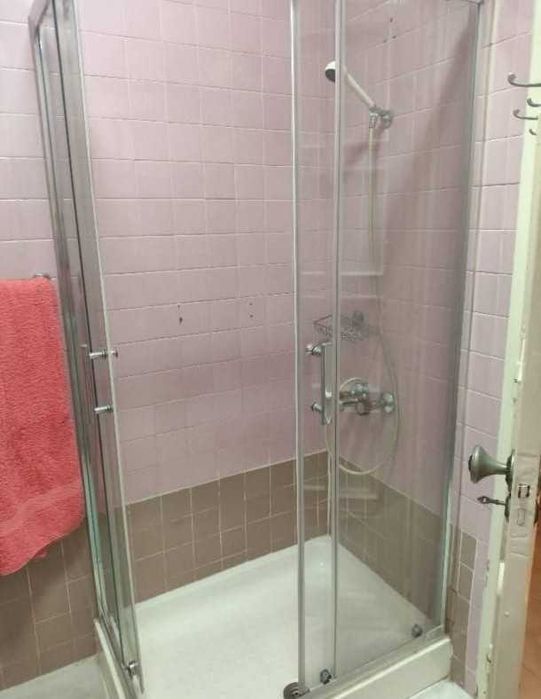 Apartamento T2 Venteira (Possibilidade de sala transformada em quarto)