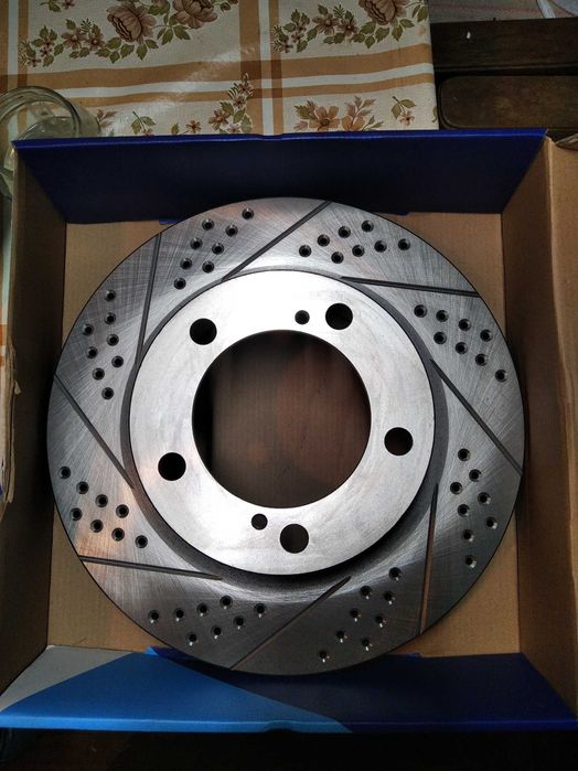 Расточка ЦО Перфорация Проточка тормозных дисков - Авто / мото послуги ...