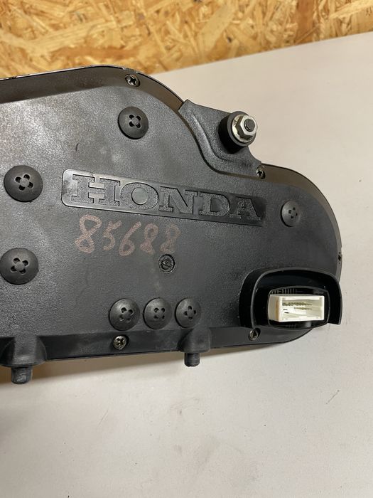Licznik honda cbr 900rr sc33 98-99 zegary