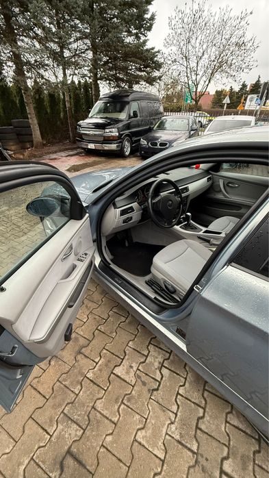 Bmw e90 320i automat