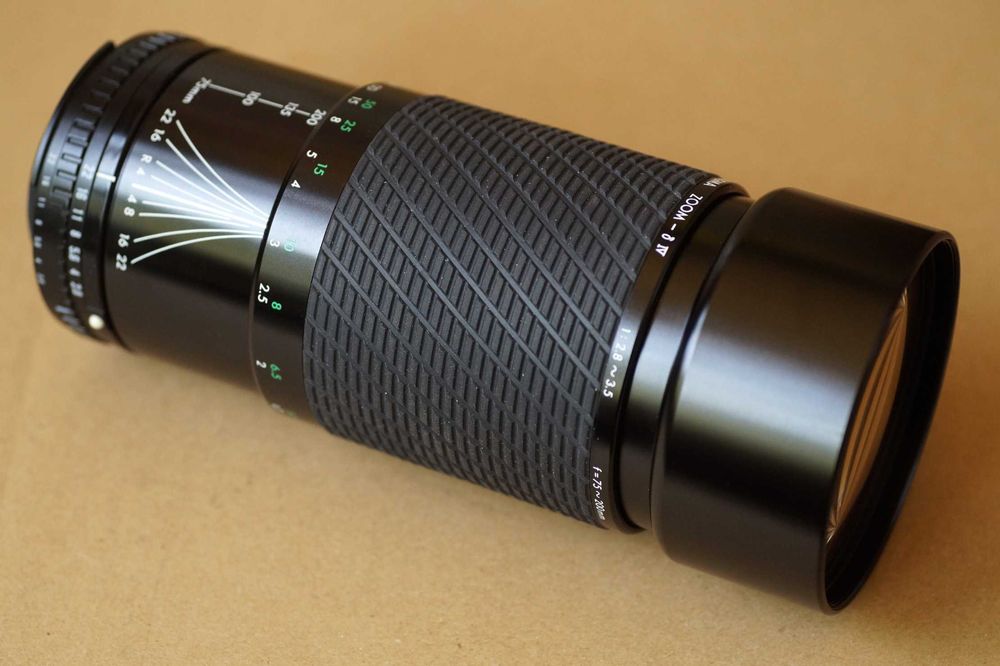 Sigma 75-200 f/2.8-3.5 MC • Nikon Ai-S