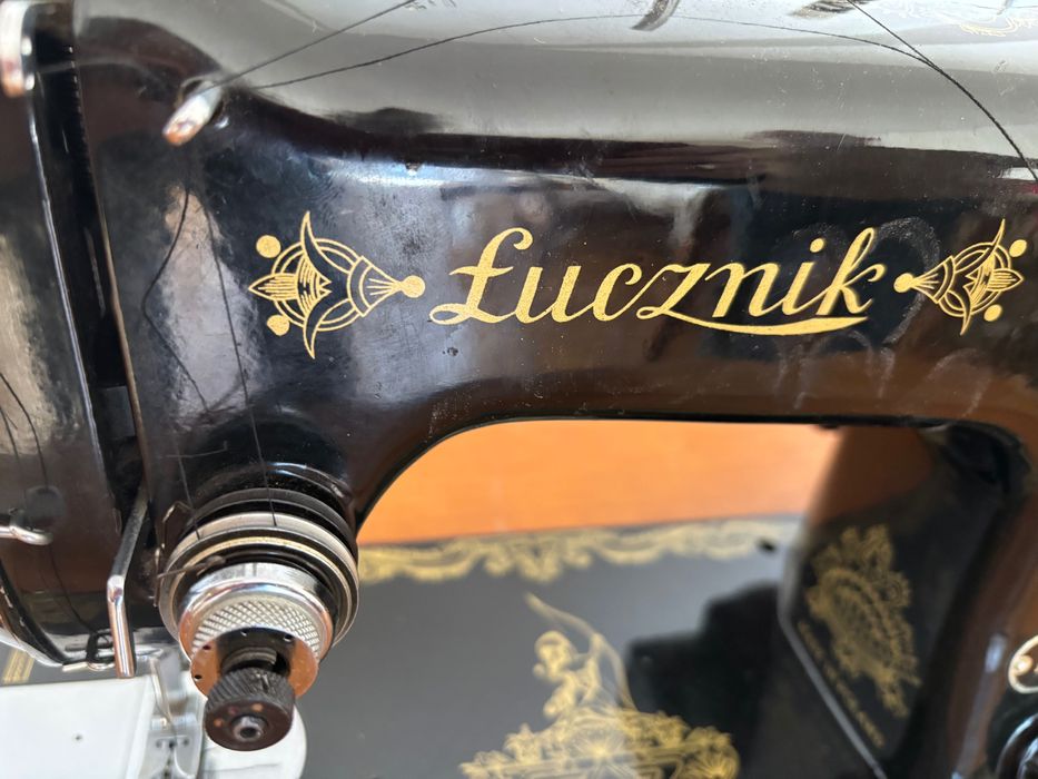 Maszyna do szycia Łucznik