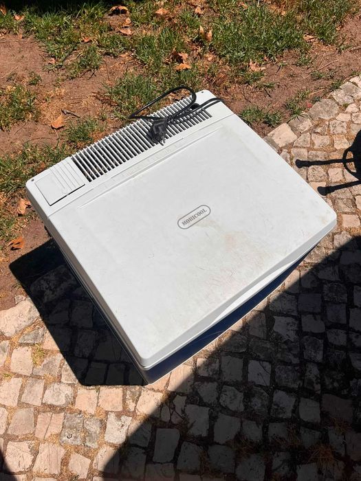 Mobicool MB40 – Frigorífico Portátil Híbrido 40L para Campismo / Autocaravana // Mobicool MB40 Hybrid Portable Camping Fridge / Coolbox – 40L