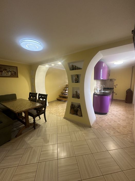 Продам отдельную часть дома р-он ул Толбухина