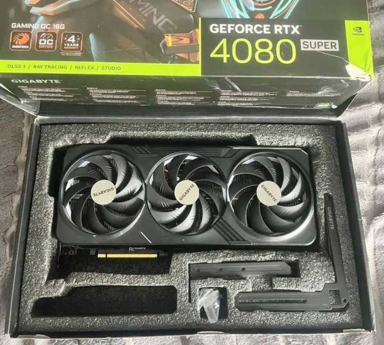 RTX 4080 SUPER Gaming OC 16G,