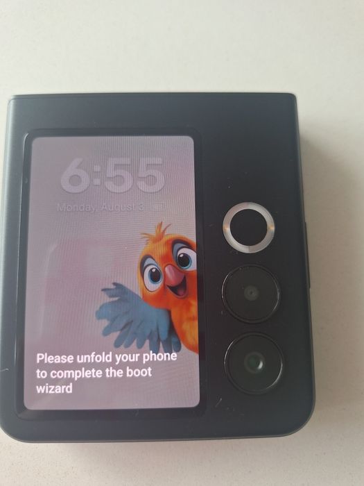 Vendo telemóvel novo