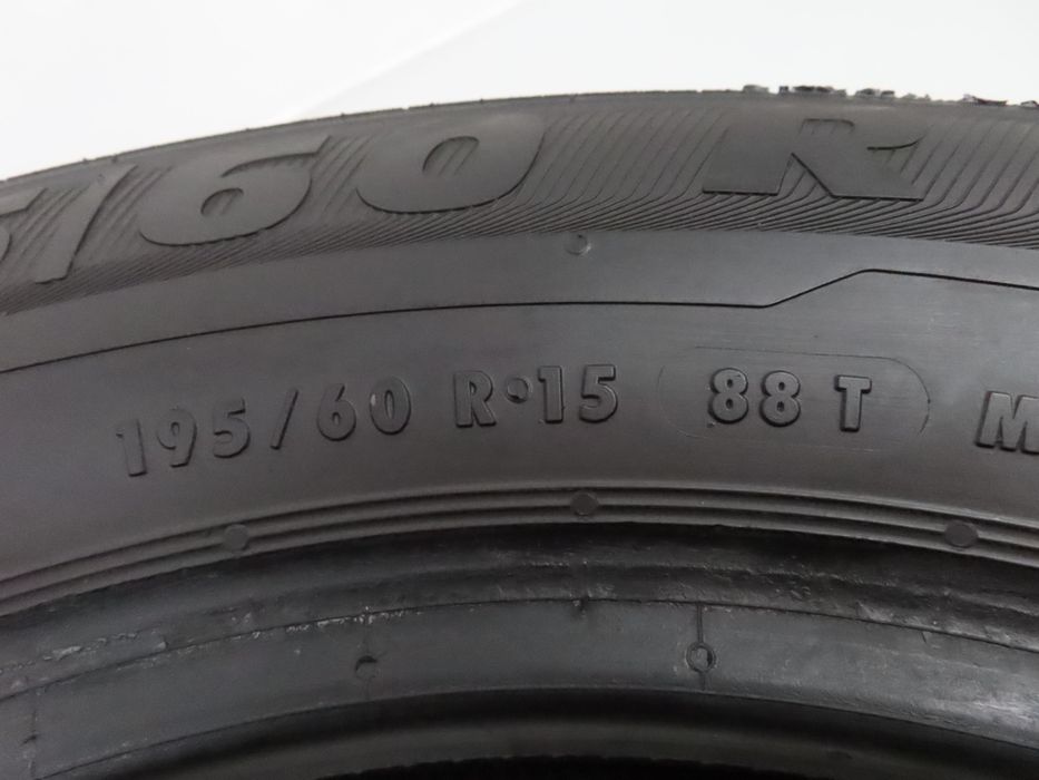 2x 195/60r15 Opony Zimowe Semperit Speed-grip 2 88t