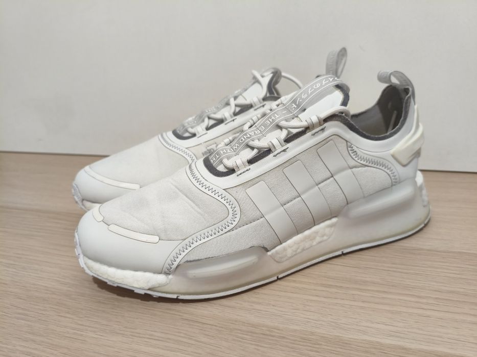 Buty Adidas NMD V3 Boost sneakersy męskie sportowe r. 45 1/3 29cm