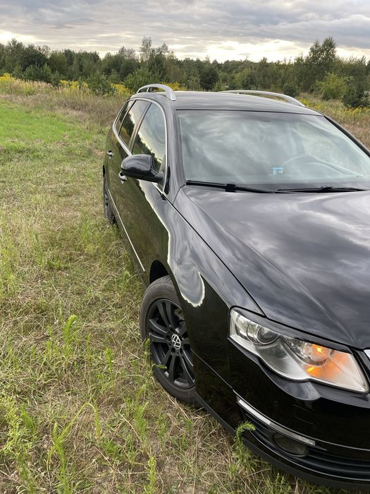 Продам пасат в чудовому стані. По кузову питань немає, всі мінуси якісно виправлені. Заводське вебасто на окремому акумуляторі. Пробіг не кручений.