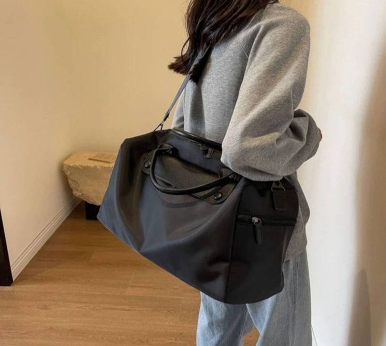 Дорожні спортивні сумки ручної поклажі