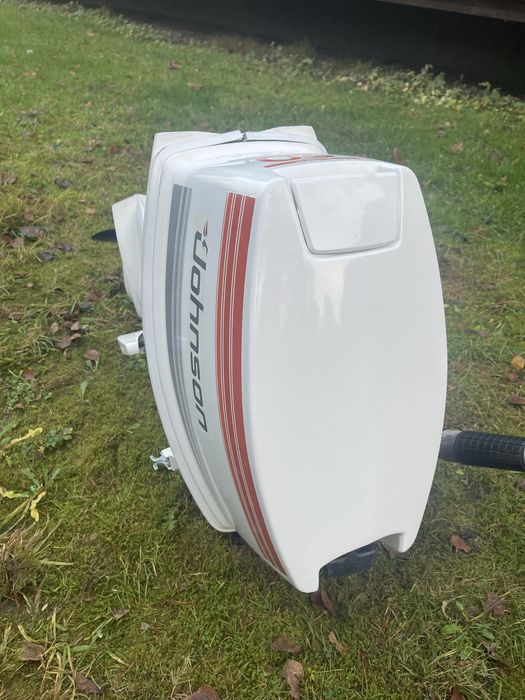 Двигун лодочний мотор Johnson 20