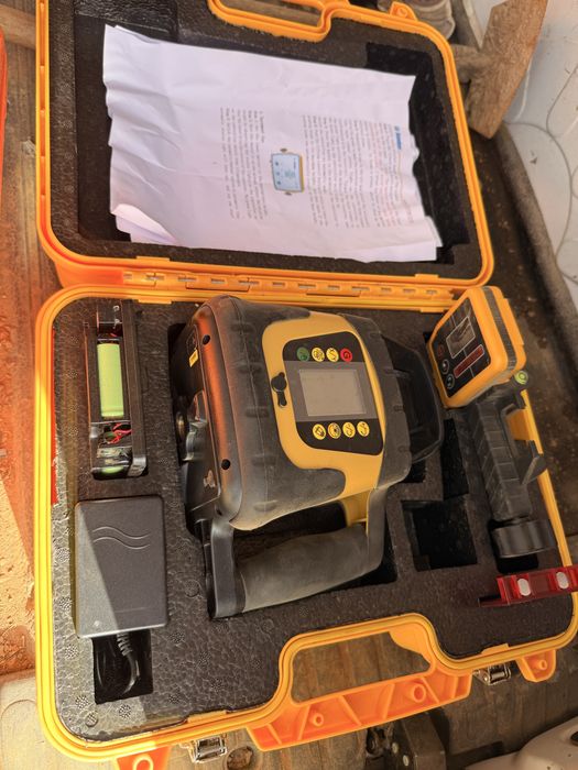 Niveladora a laser