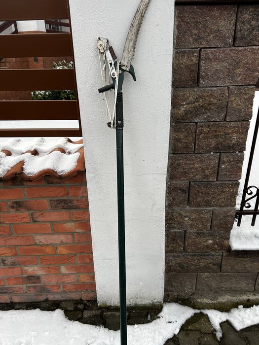 Sekator tyczkowy teleskopowy z piłką