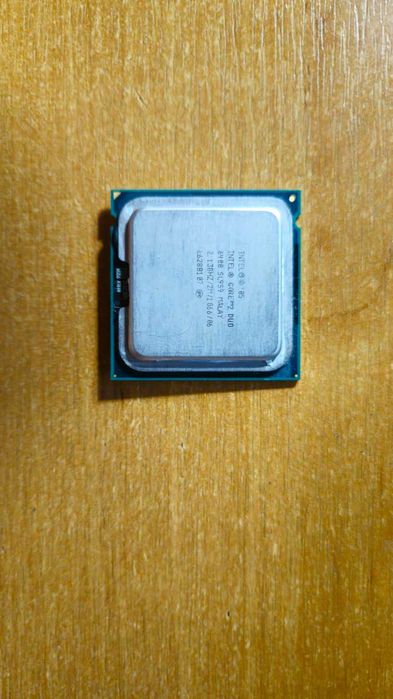 Процесор Intel Core 2 Duo E6400 2.13 GHz / 2 M / 1066 (SL9S9) s775